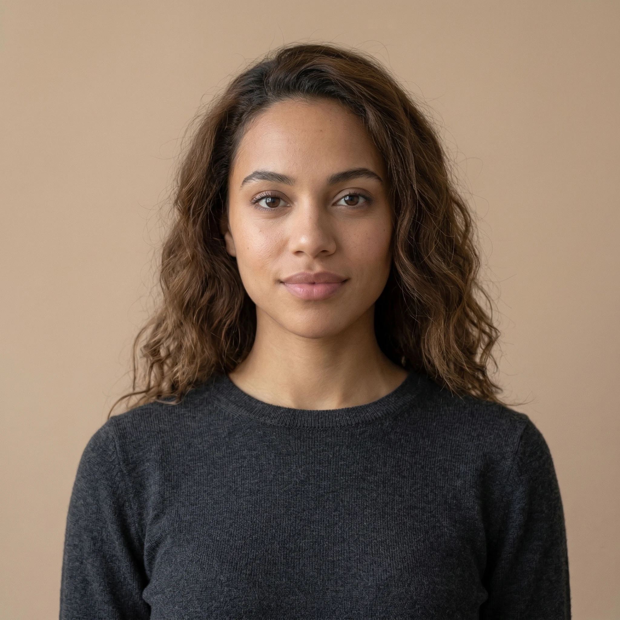 Instagram profile photo example with a clean close crop and warm neutral background